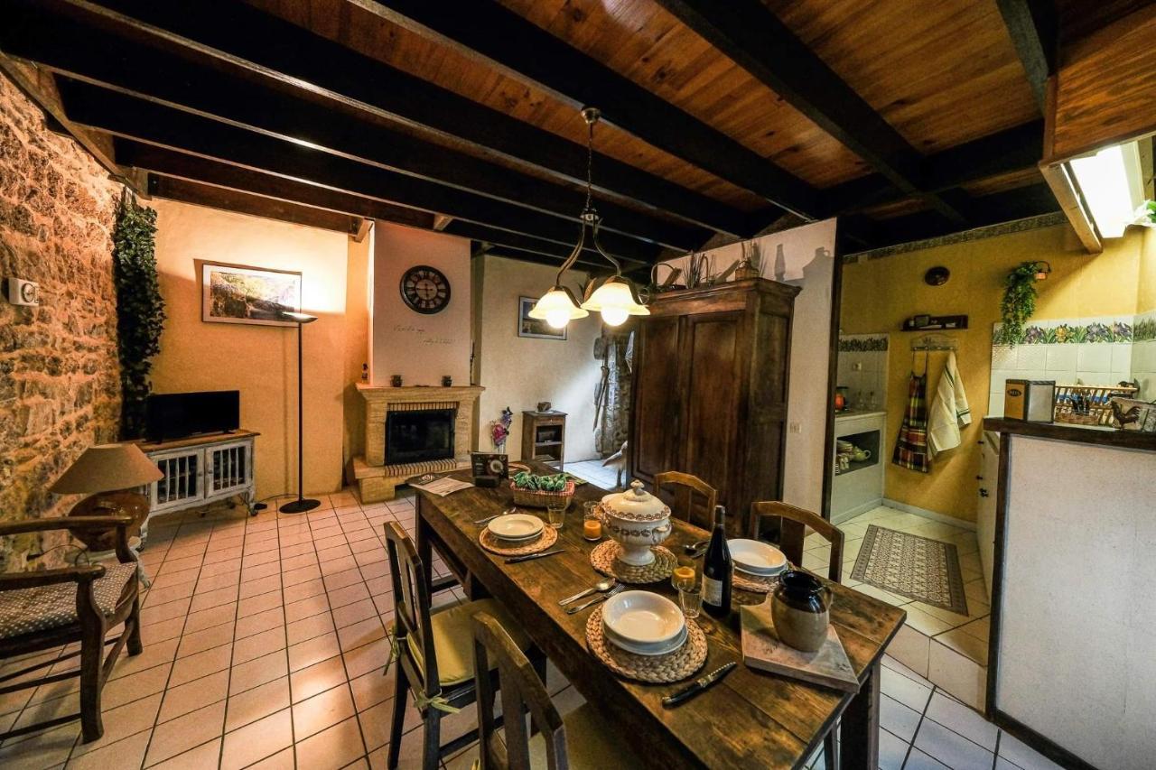 La Maison Huguetoune Nant Exteriör bild